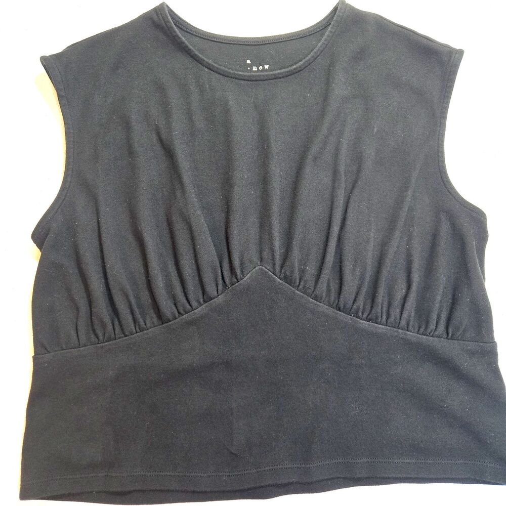A NEW DAY Womens Sleeveless Structured Crop Top Round Neck Black Large - Picture 1 of 6